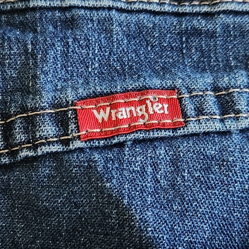 👖 Wrangler Men’s Blue Denim Carpenter Shorts – Size 46, NWT, 11” Inseam - Picture 11 of 14